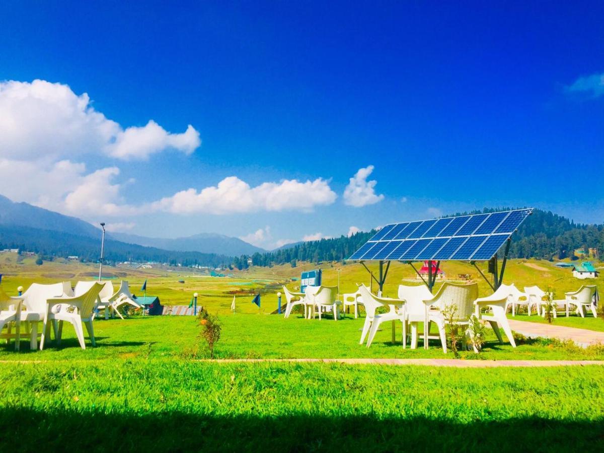 Pine View Resort Gulmarg Exteriér fotografie